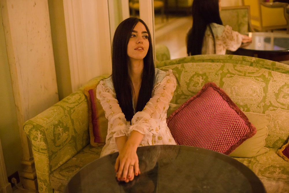 samantha de reviziis