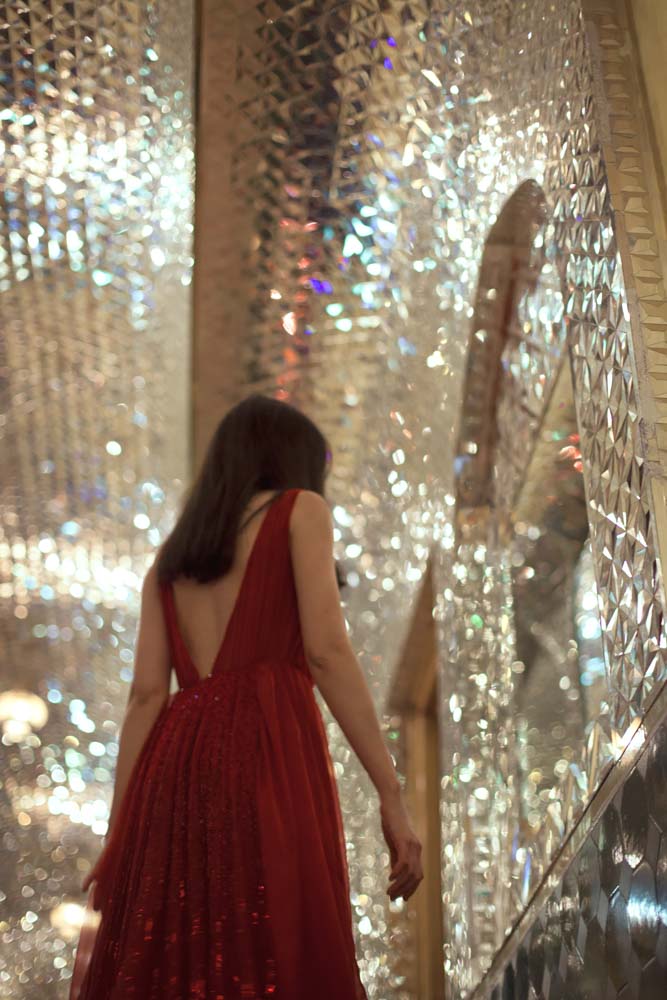 parisa doha qatar blogger