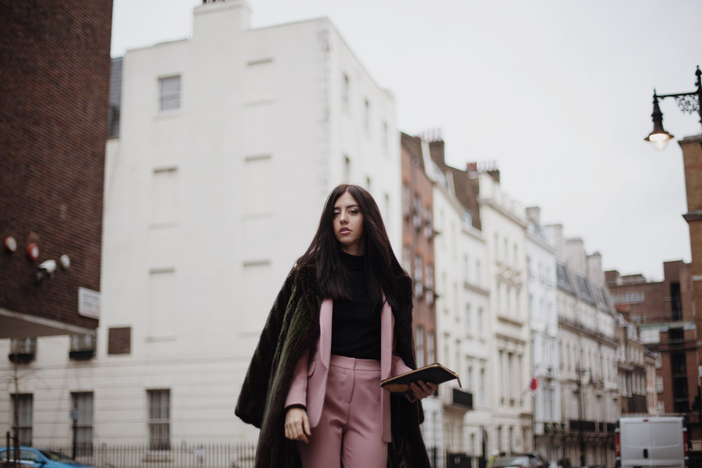 samantha qatar doha influencer