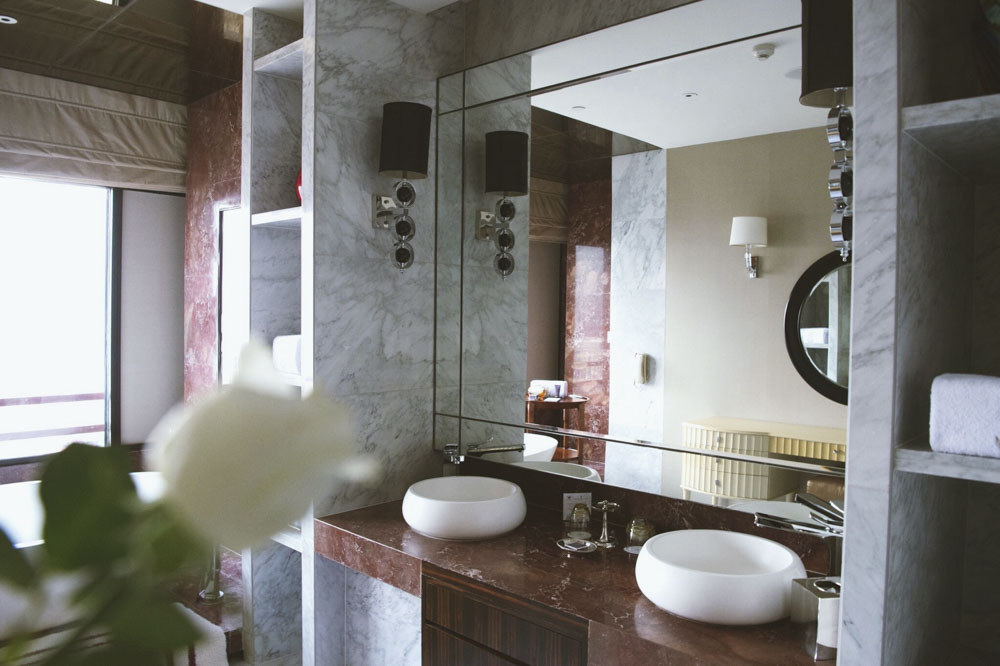 suite at the Portman Ritz Carlton Shanghai