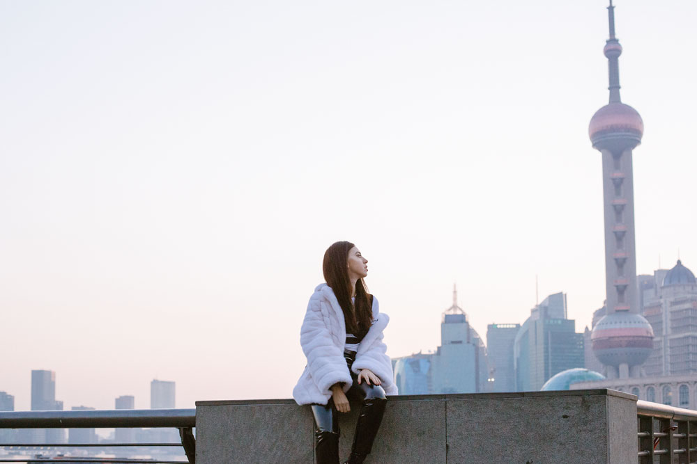 samantha at the bund shanghai
