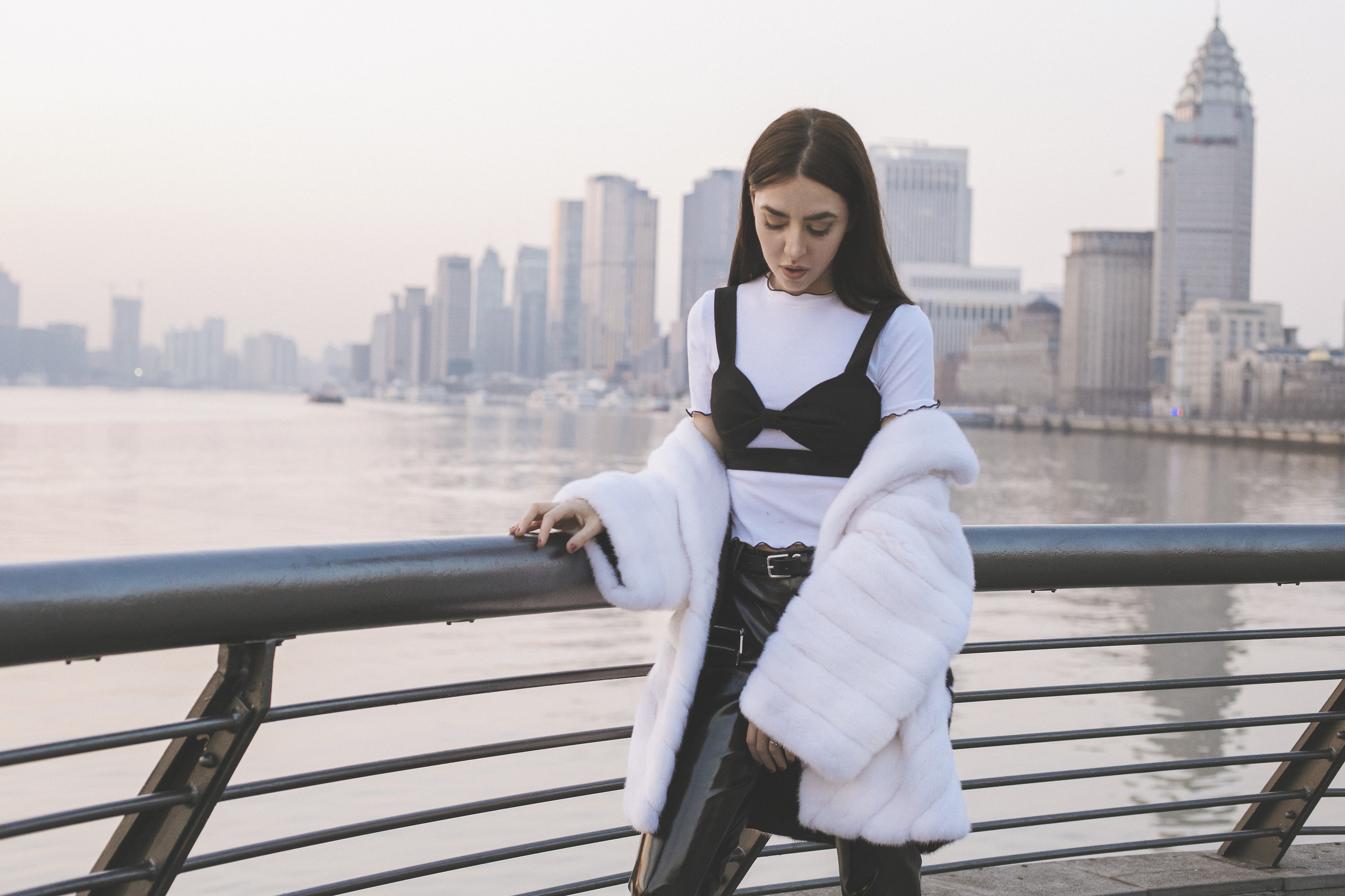 samantha at the bund shanghai