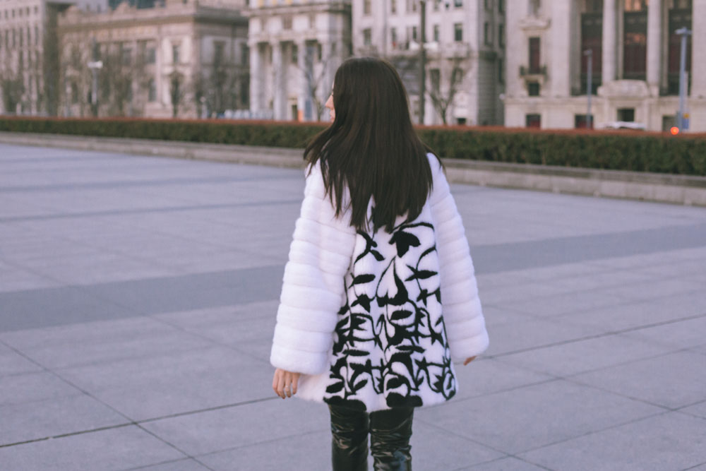 samantha at the bund shanghai