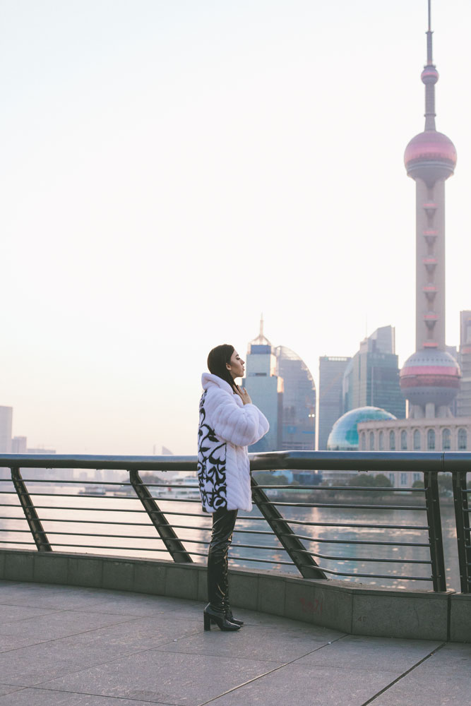 samantha at the bund shanghai