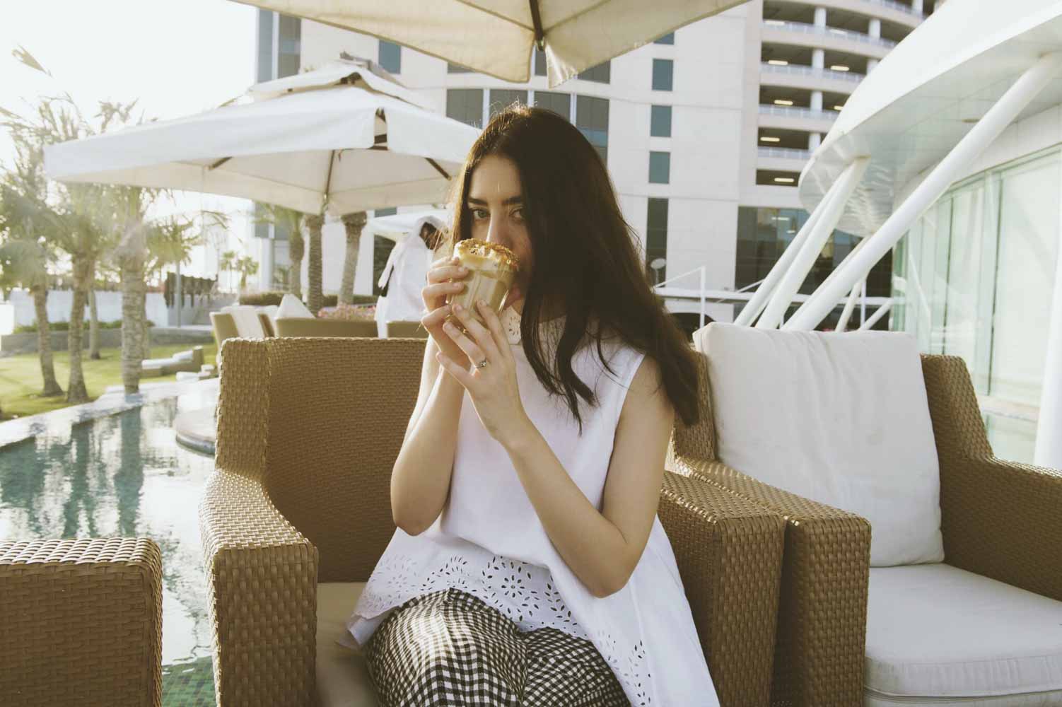 samantha de reviziis eleven eleven cafe' doha