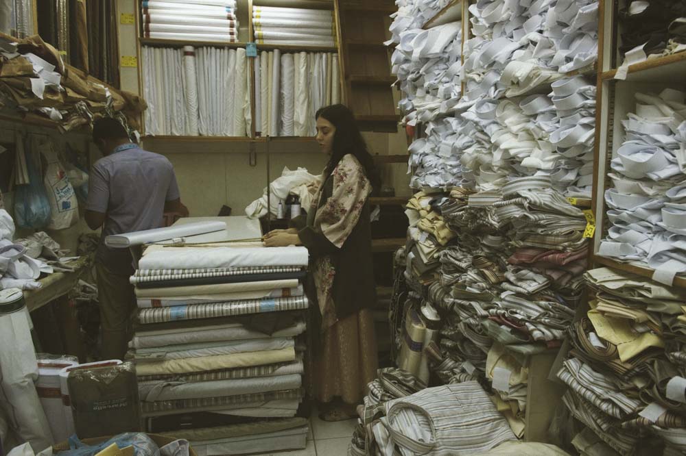 grazia arabia samantha de reviziis al souq waqif